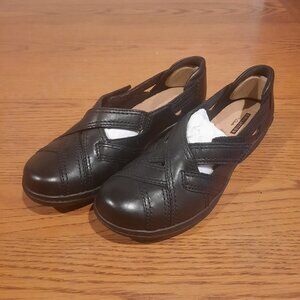 Clarks Cheyn Wale Black Leather Loafers, Size 7N